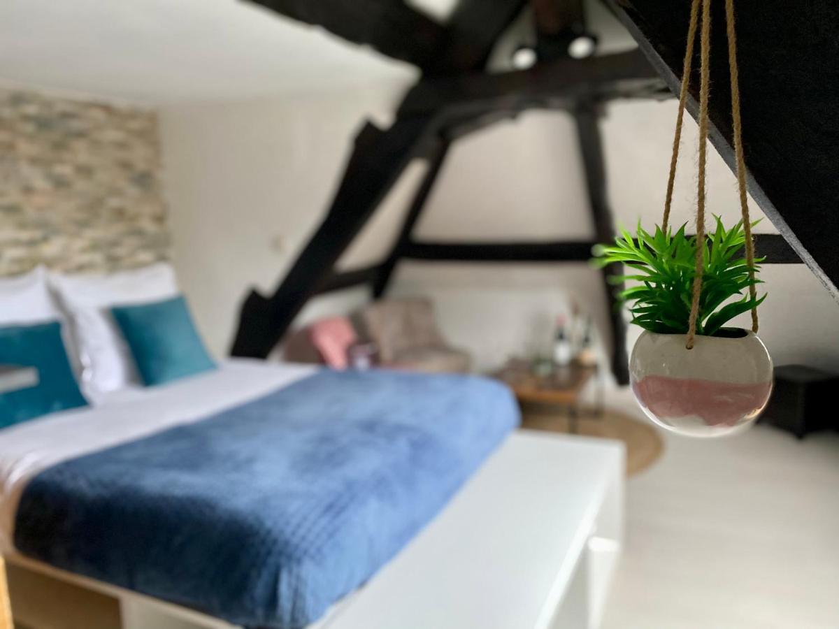Mon Saint-Martin - Appart'Hotel - Coeur De Bayeux Dış mekan fotoğraf